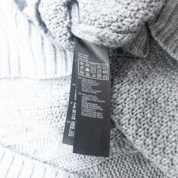 Sweater - Image 6