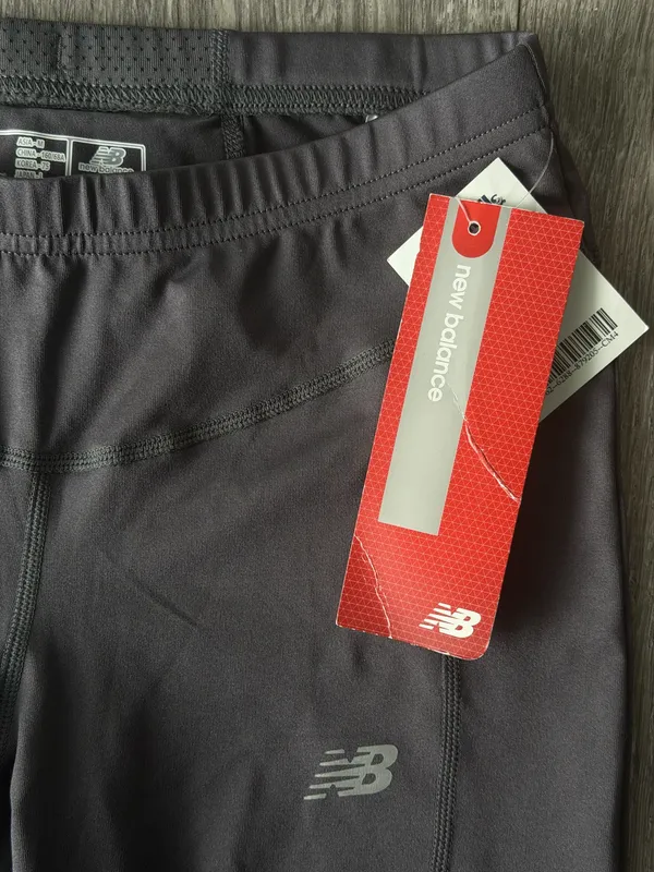 New Balance Charcoal Grey Cropped Leggings - Image 2