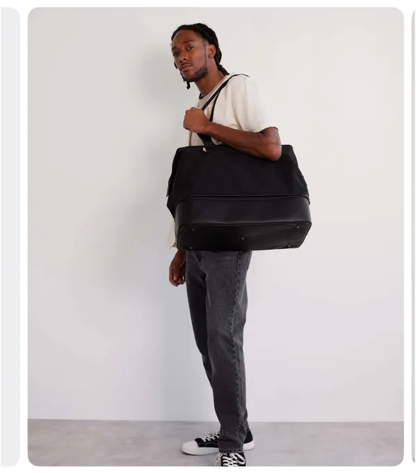 BEIS Weekender Black Bag - Image 3