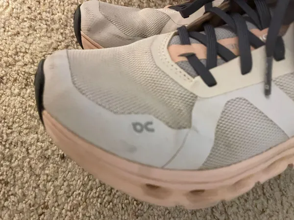 on cloud Cloudswift Running Shoes - Image 3