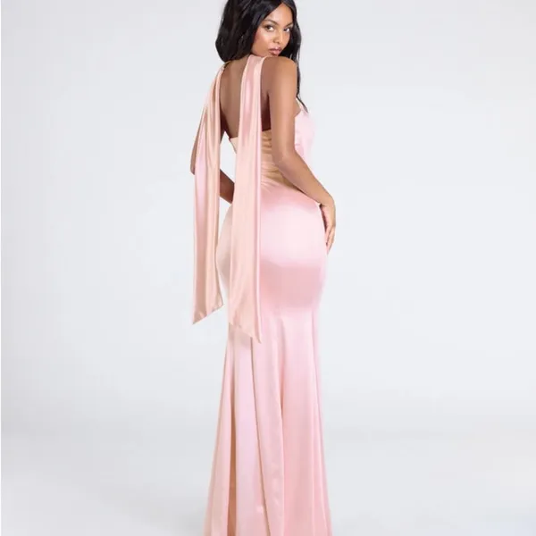 Elegant Pink Satin Evening Gown - Image 2