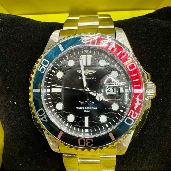 Invicta Pro Diver Men’s 43mm Pepsi Bezel Black Dial Quartz Steel Watch BNIB - Image 3