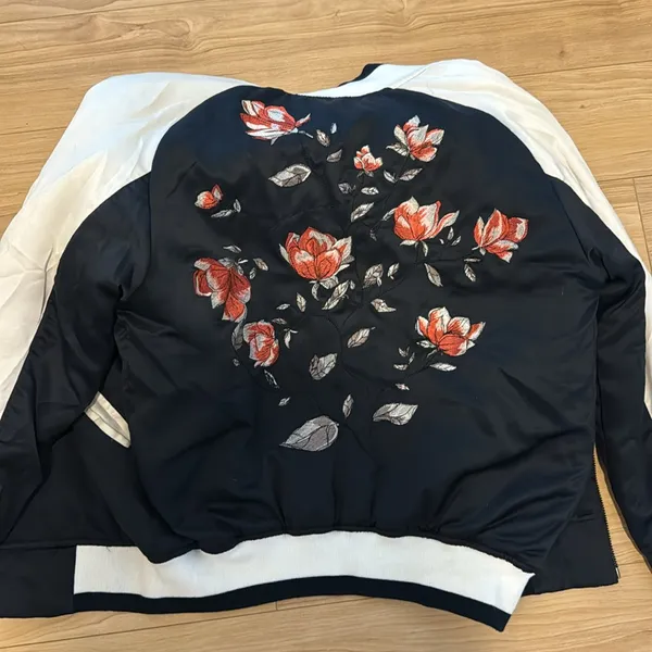 Silence & Noise Floral Bomber Jacket - Image 6