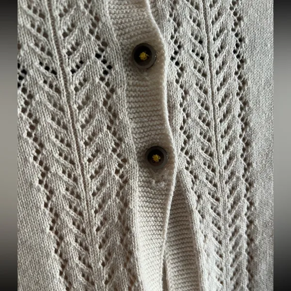 Boden Mini Off Cream Knit‎ Cardigan Sweater size 6-7 yrs - Image 3