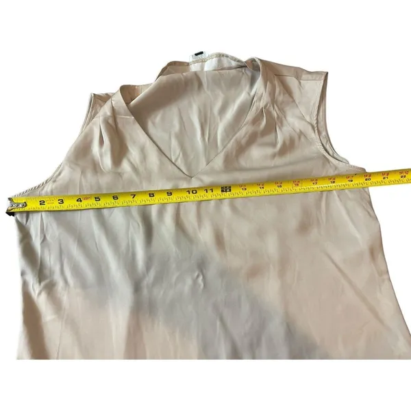 Jami’s Collectibles Boutique Gray/tan Sleeveless V-neck Dressy Top Size 10 NWT - Image 9