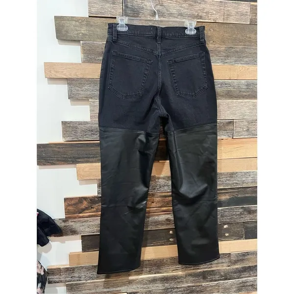 Abercrombie & Fitch NWT 90s Straight High Rise Jeans Faux Leather sz 29 / 8S - Image 3
