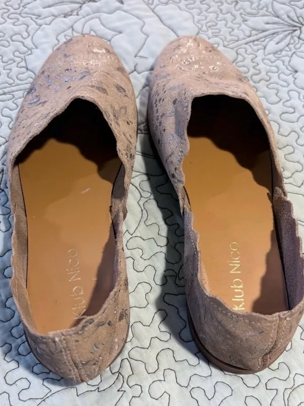 💥KLUB NICO Georgette Scalloped Pewter Floral Flat Made in Spain EU 36 US 6💛 - Image 4