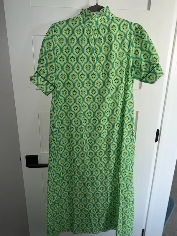 Green Dress - Image 2