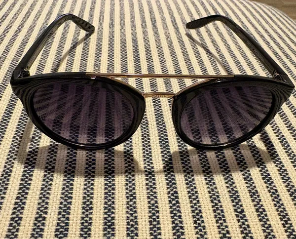 Sunglasses Black - Image 2