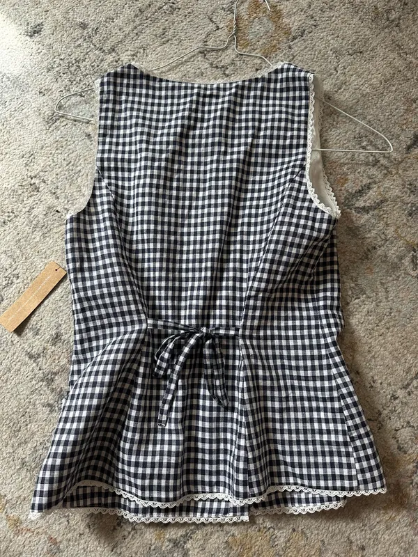 Few Moda Fall gingham and lace tank - Image 2