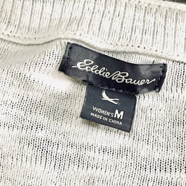 Eddie Bauer White Five Button Cardigan Sweater w/Two Front Pockets Sz M - Image 5