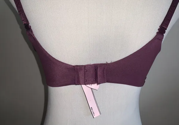 Victoria’s Secret Body By Victoria 34DD - Image 7
