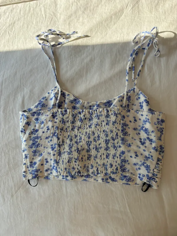 Blue Floral Tank Top - Image 3