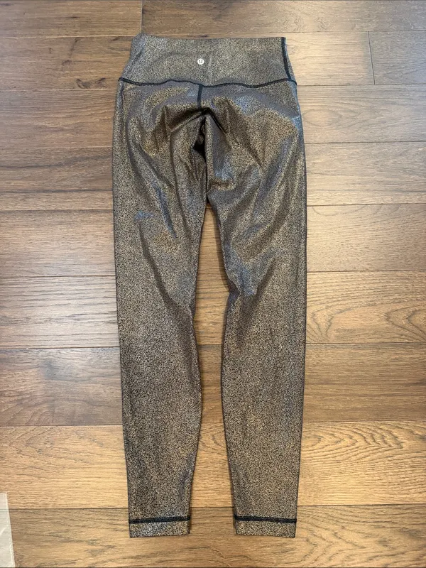 Lululemon Metallic Gold and Black Metallic High-Waist Leggings Size 6 - C1-343 - Image 5