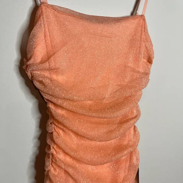 NWT Lulu's Here to Dazzle Coral Metallic Ruched Mesh Bodycon Midi Dress - Image 3