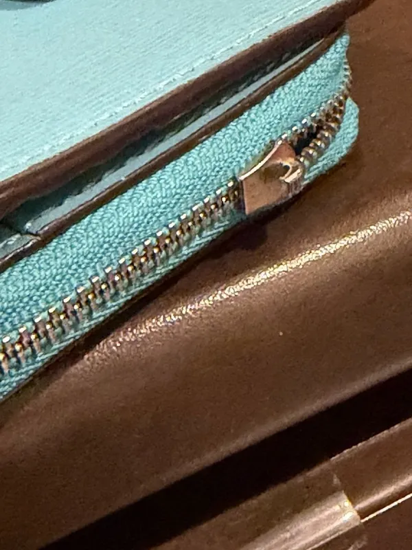Coach Essential Saffiano Zip-Around card case Wallet turquoise retro chic preppy - Image 10