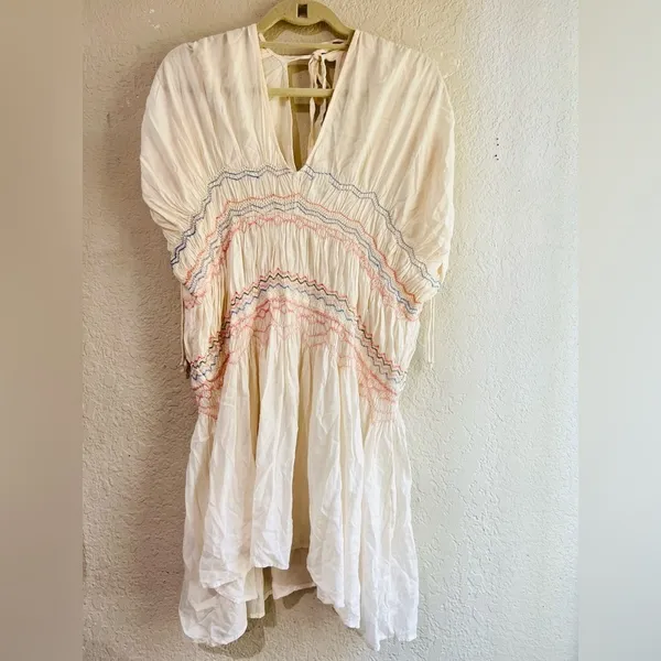 Free People Embroidered dress has peasant-style romantic, vintage-inspired Sz S - Image 4