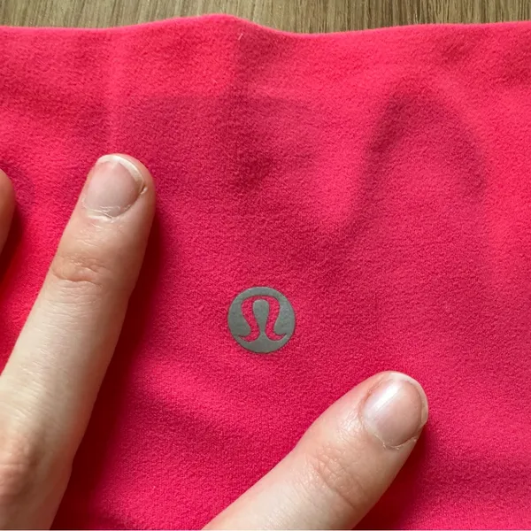 Lululemon Pink Cropped Leggings - Image 6
