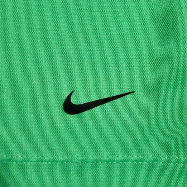 Women’s Green Nike Dri Fit Polo Size Large EUC - Image 4