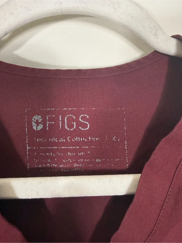 Figs FULL SET Burgundy Casma Scrub Top Kade Straight-Leg Scrub Pant FionLite - Image 9