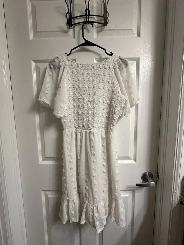 White dress - Image 2