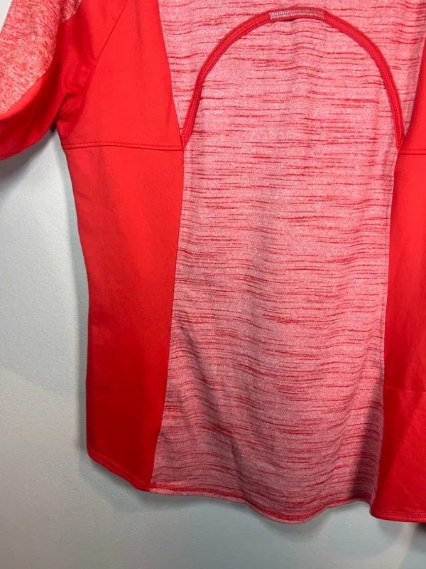 Athleta Running Wild 1/2 Zip Pullover Shirt Red Performance Pocket Reflective Lg - Image 11