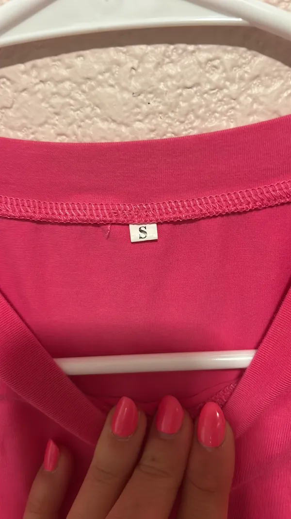 Amazon Pink crop top - Image 3