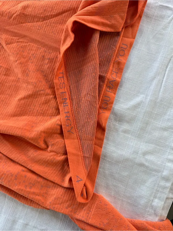 Lululemon Swiftly Tech Long Sleeve 2.0 Orange Size 4 - Image 6