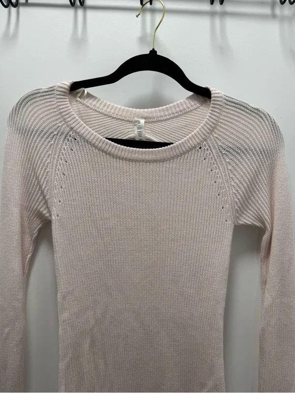 Lululemon Cabin Yogi Long Sleeve Light Pink Sweater Knit Top US 2 Cashmere Mix - Image 4