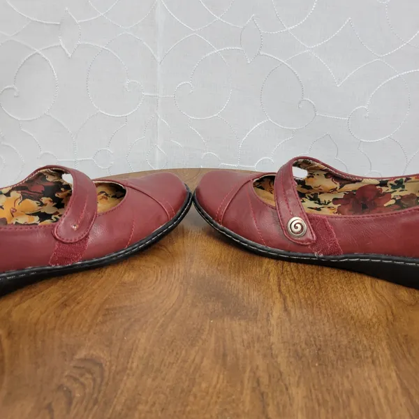 Soft Style Womens Shoes Size‎ 7 Red Mary Janes Round Toe Strap Closure Flat - Image 7