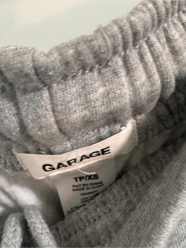Garage Light Grey Cargo Sweatpants with Pockets - Image 2