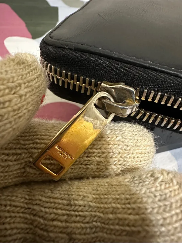Yves Saint Laurent Black Leather Zip-Around Wallet with Gold YSL Emblem - Image 7