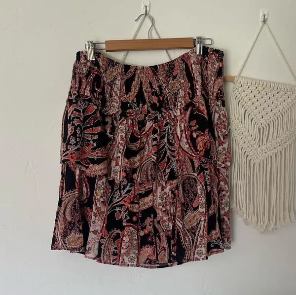 Anthropologie Tyla Tiered Paisley Print Mini Skirt - Image 2