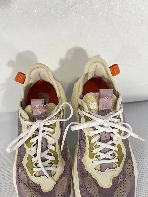 SOREL Shale Mauve & Tranquil Yellow Kinetic Breakthru Day Sneaker Size 7 US - Image 8