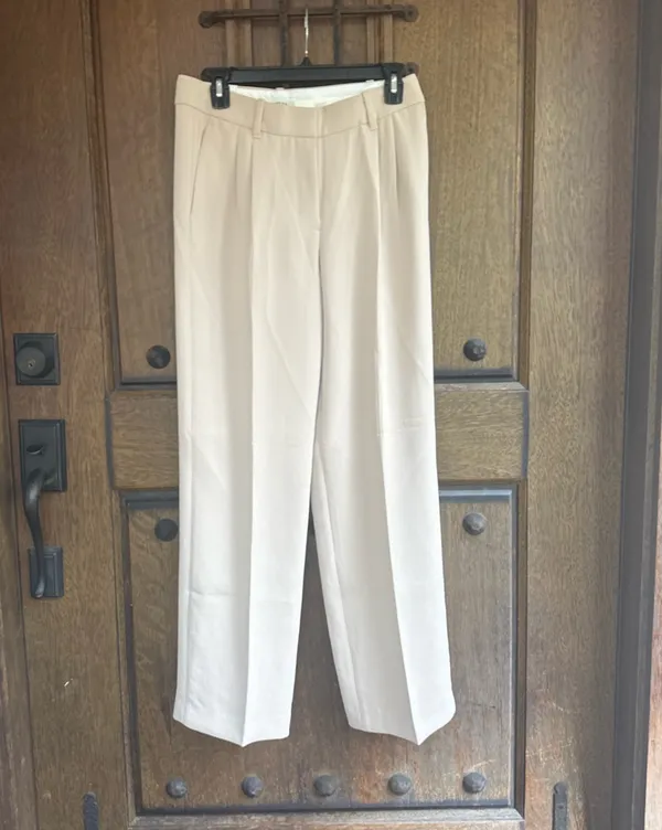 Aritzia The Effortless Pant Wide-Leg Rise Low Pants in Beige Size 4 - Image 3