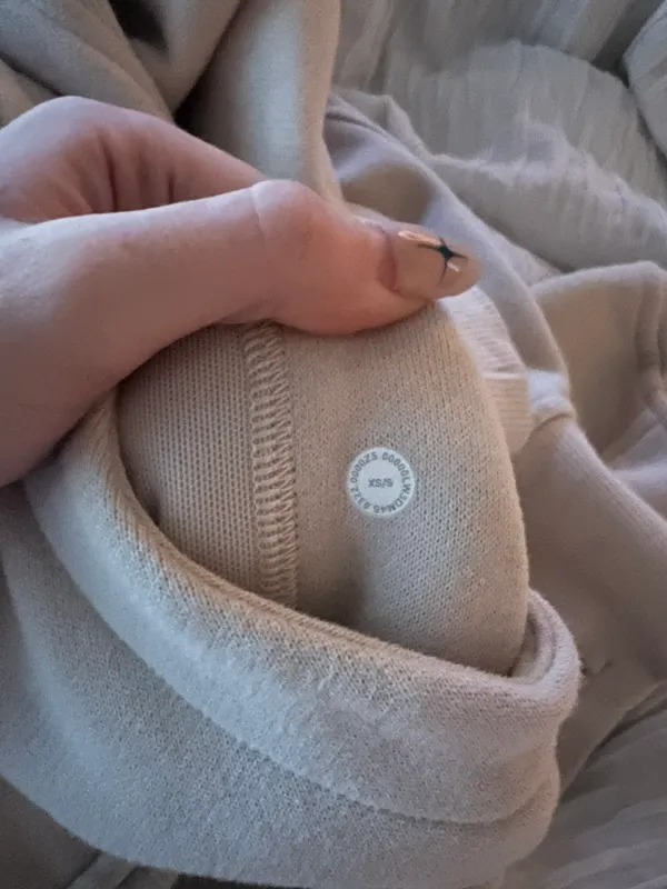 Lululemon Scuba Hoodie - Image 3