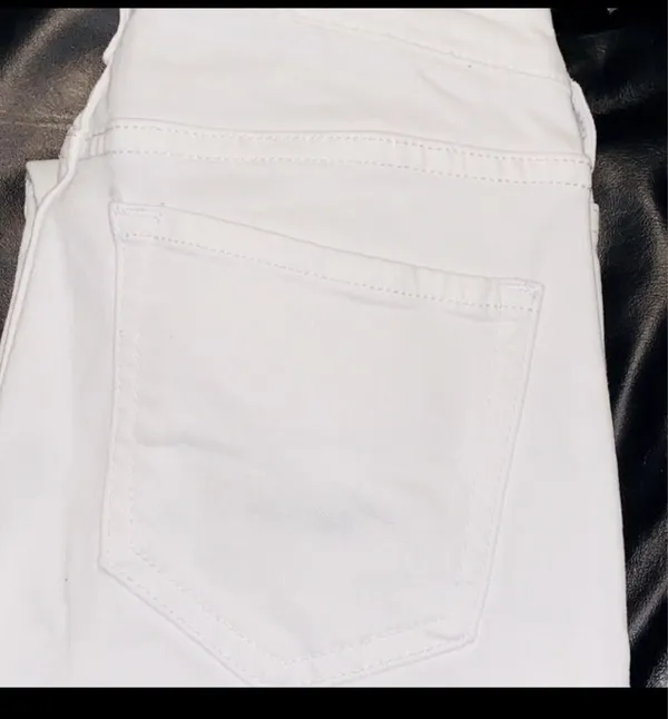 Old Navy Rock Star White Jeans - Image 9