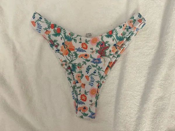 Bikini Multiple Size M - Image 3