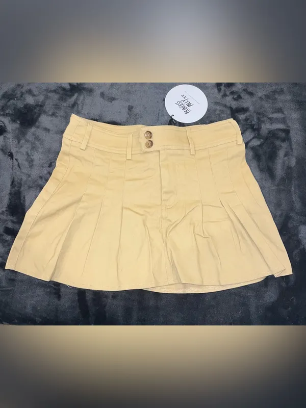Princess Polly Amira Mini Skirt in Beige Size 2 New with tag - Image 12