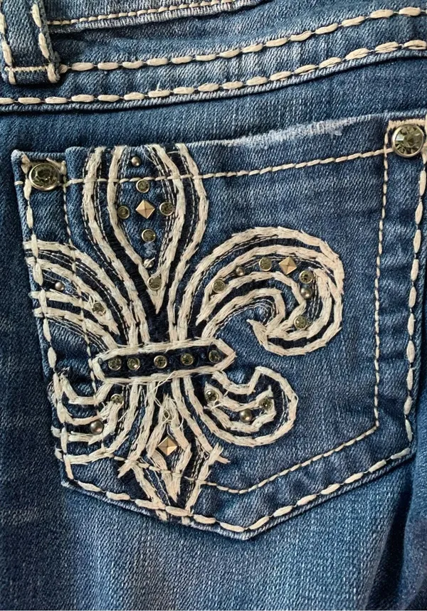 Miss Me Skinny Bedazzled Glam Fleur De Lis Jeans JP5109SK-2 size 27 - Image 4