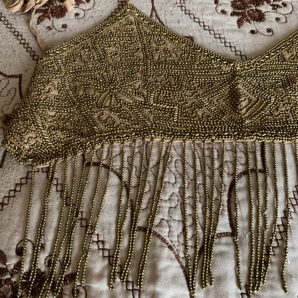 Urban Outfitters NWT $79 gold intricate beaded embellished festival backless tie halter crop top - Image 10