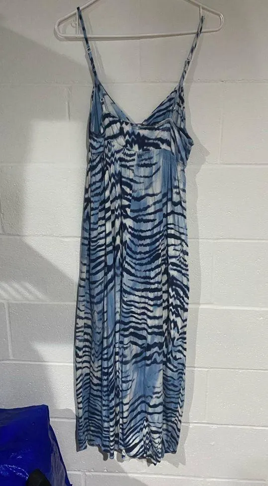 Dress medium - Image 3