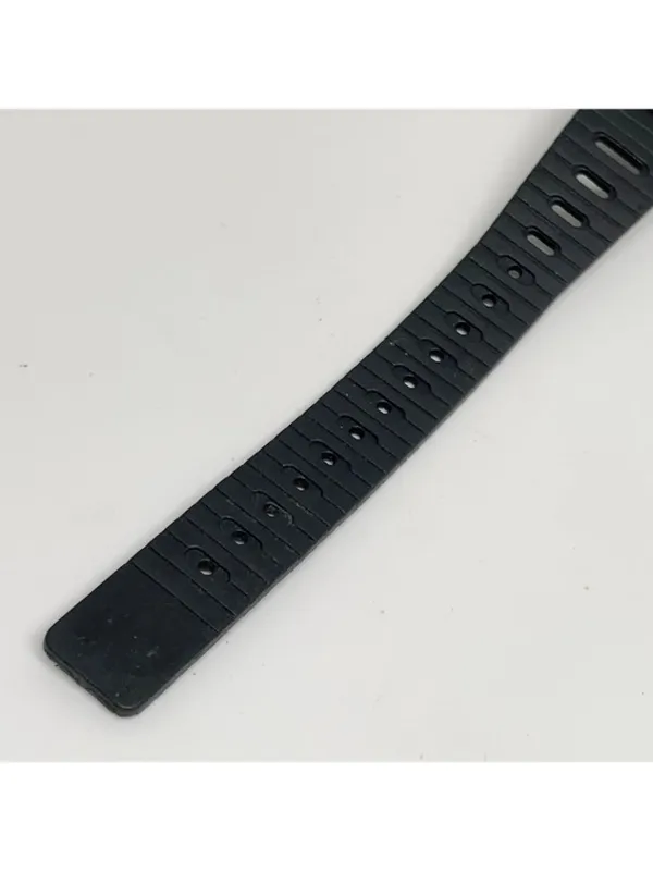 Vintage Oryntex Lcd quartz digital kids/women watch 26mm black tone running - Image 4