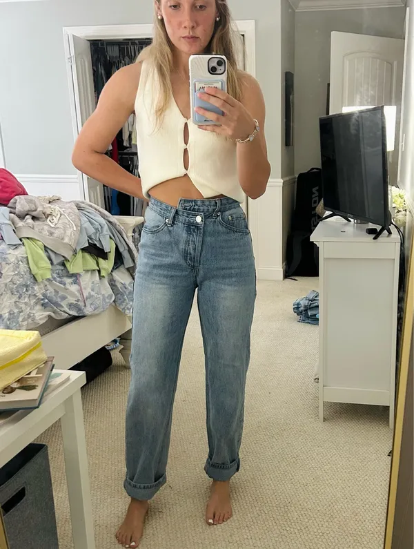 Edikted Criss-Cross Button Jeans - Image 3