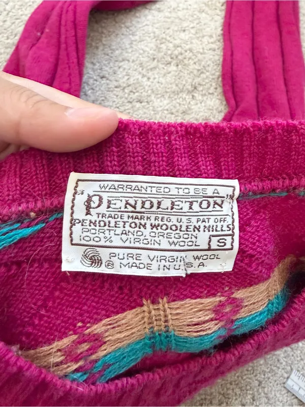 Pendleton Women’s Vintage 100% Virgin Wool Floral Sweater in Pink S - Image 7