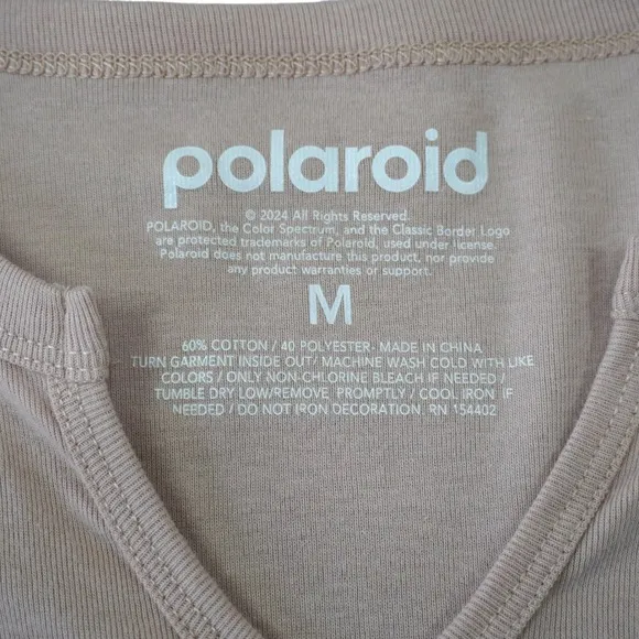 Polaroid Reframe The World Graphic T-Shirt Tan V-Neck Short Sleeve Women Size‎ M - Image 3