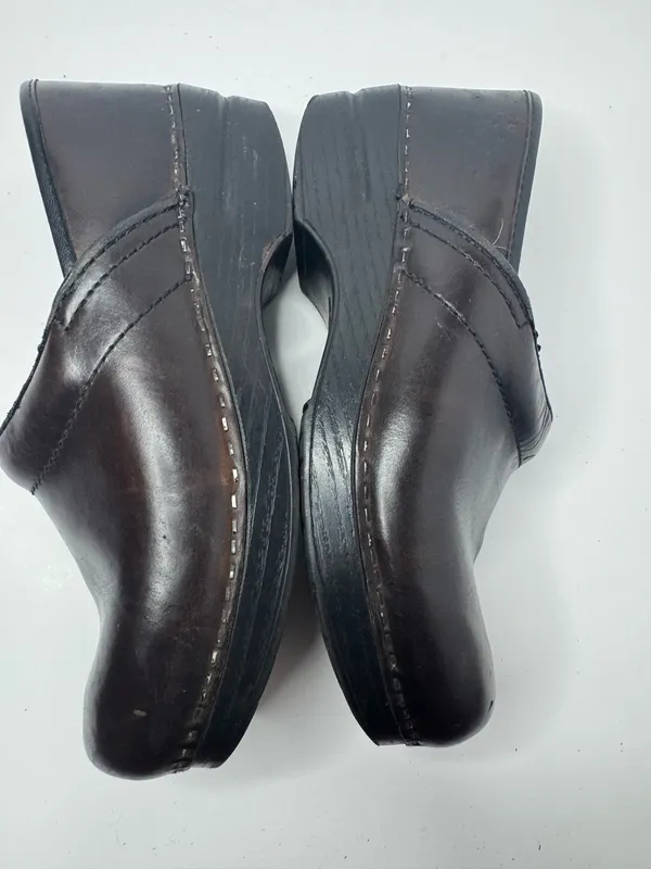 Dansko Brown Leather Professional Clogs Size EU38 - Image 8