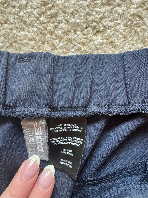 Navy Shorts Black Size XL - Image 3