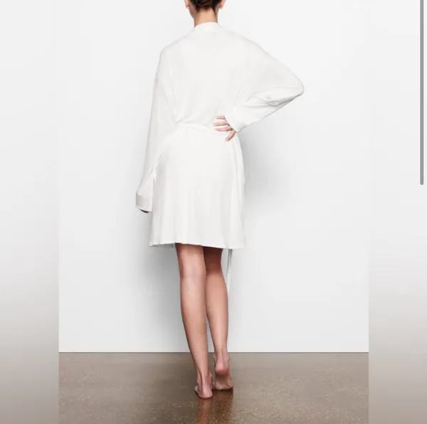 SKIMS Soft Lounge Robe M - Image 2