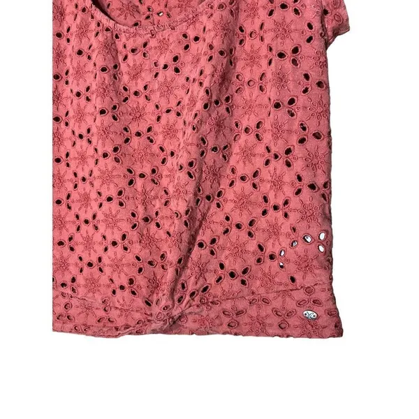 American Eagle Cut Out Flower Eyelet Lace Crop‎ Top Size XS - Image 2